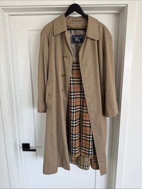 Burberry | Jackets & Coats | Burberry Vintage Trench Coat 44 Made